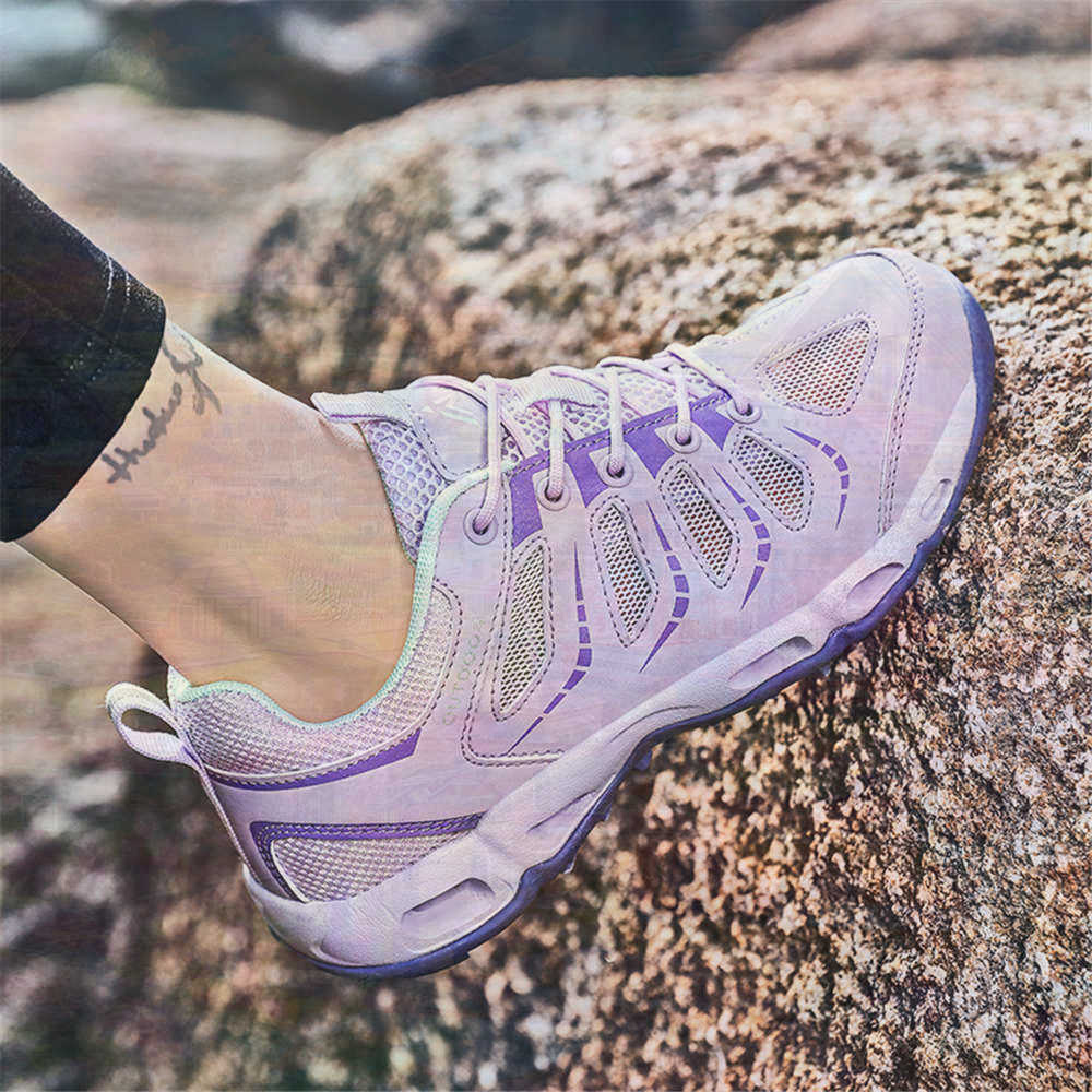 Sumer Round Tip Silver Sneaker - Home Gym Names 评论和价格